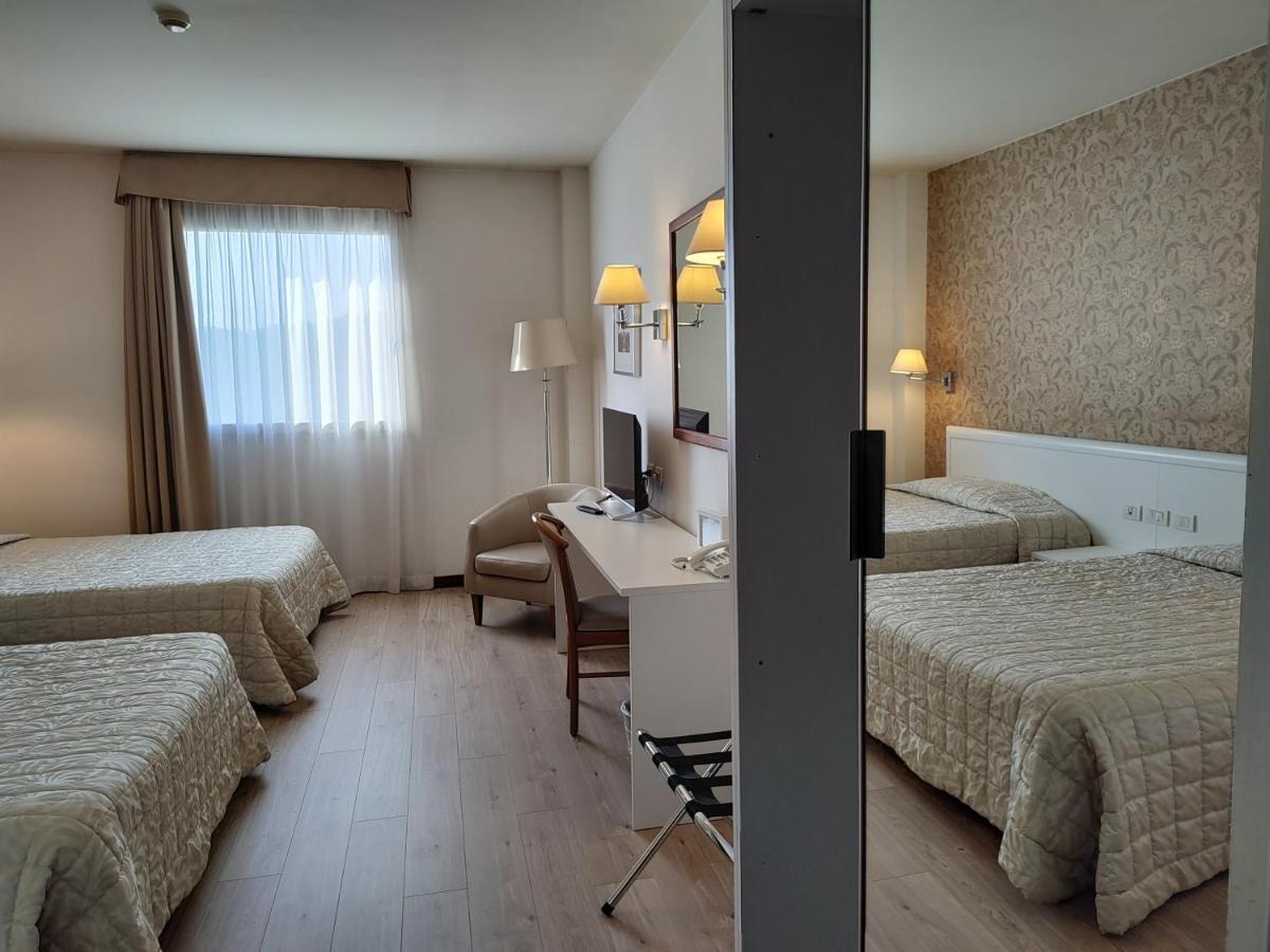 Hotel Datini براتو المظهر الخارجي الصورة