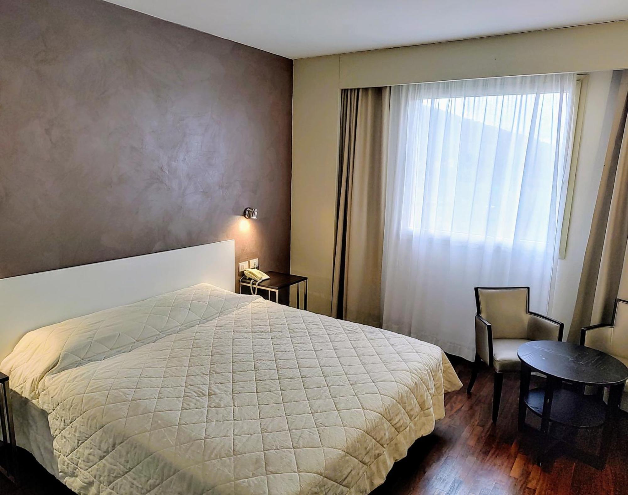 Hotel Datini براتو المظهر الخارجي الصورة