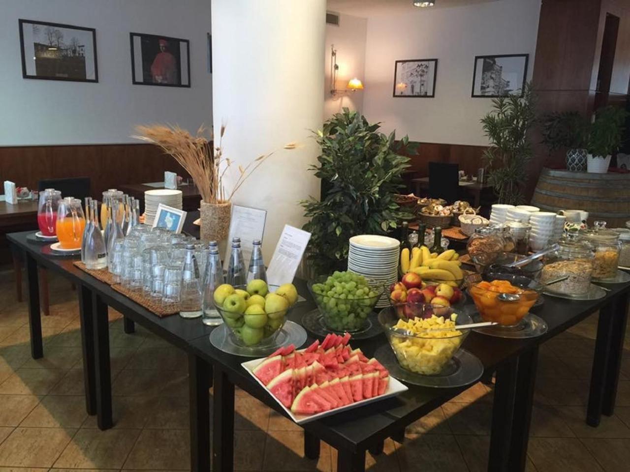 Hotel Datini براتو المظهر الخارجي الصورة