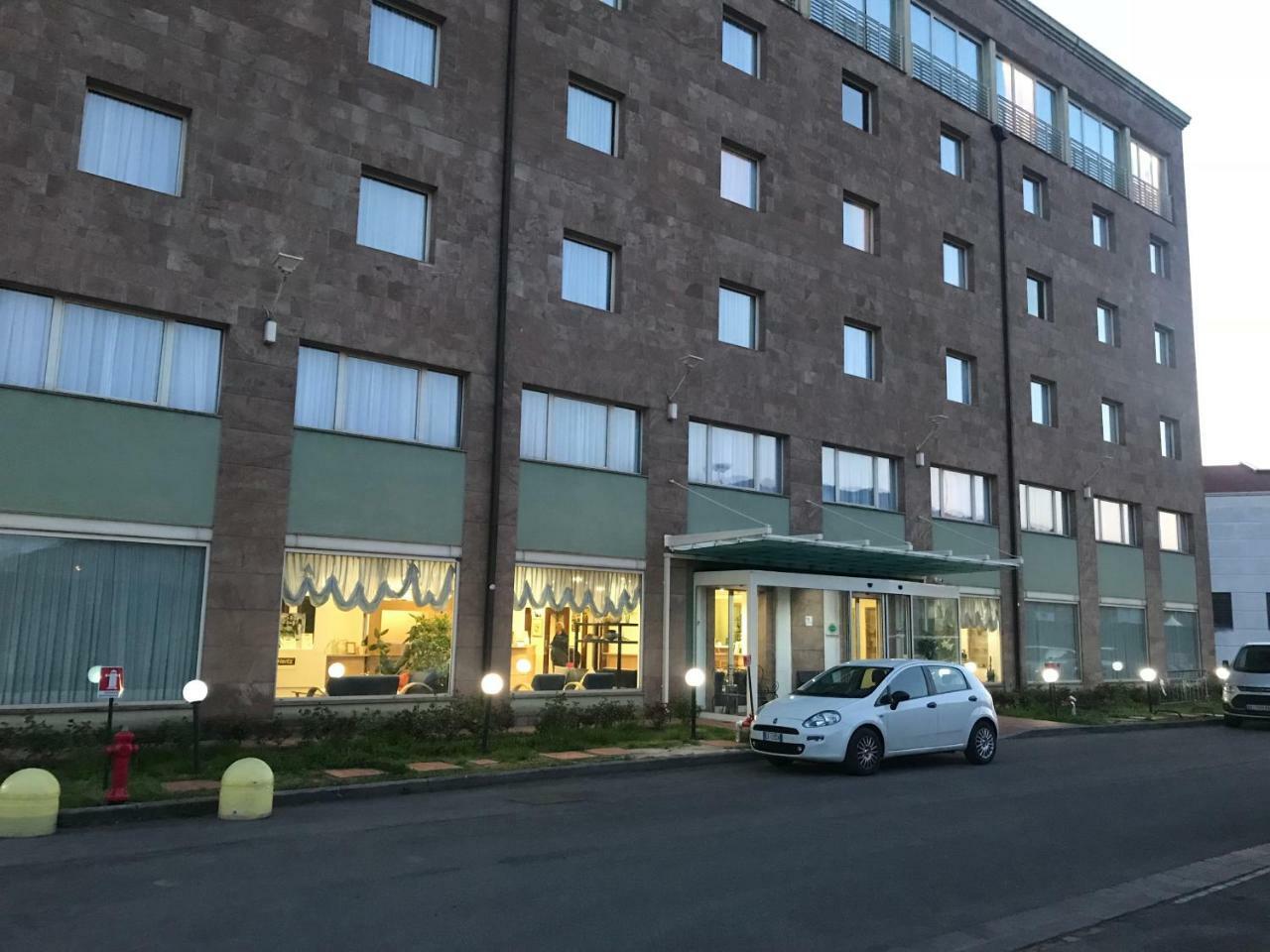 Hotel Datini براتو المظهر الخارجي الصورة