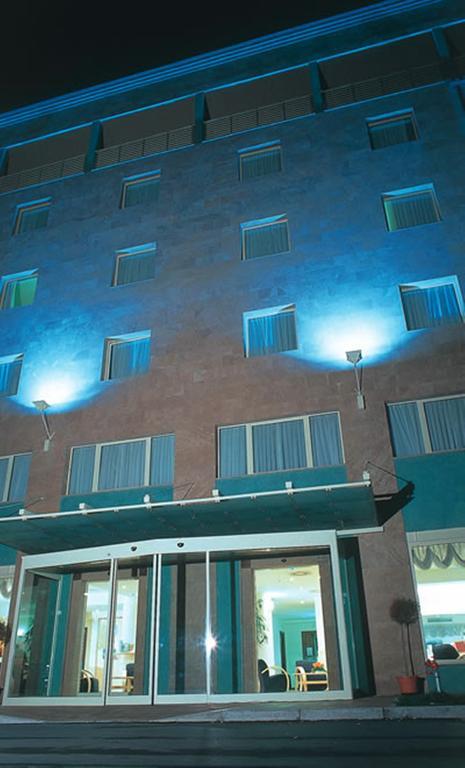 Hotel Datini براتو المظهر الخارجي الصورة
